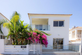 Hubstay - Etherium Villa Pernera, Protaras